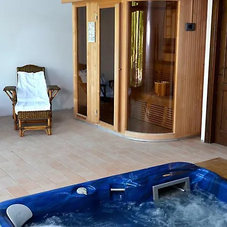 Casale Di Gualdo Apartment