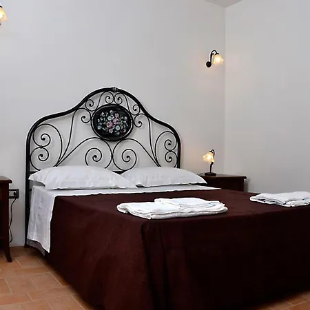 Casale Di Gualdo * Gualdo di Macerata