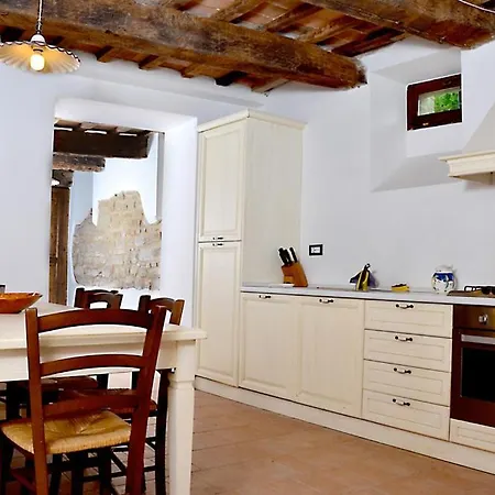 Casale Di Gualdo Apartment *